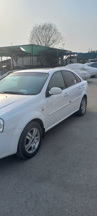 Lasetti 1.6 mashina 2013 yil