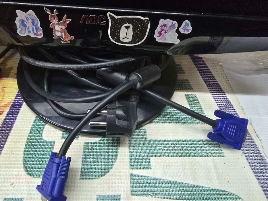 Монитор плосък LCD ASUS /LOC