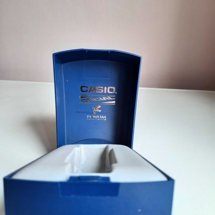 кутия от casio запазена