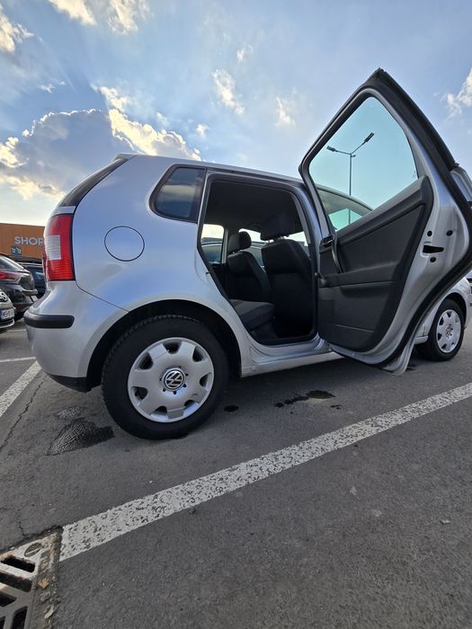 Vând  Volkswagen Polo 1.2 Benzină