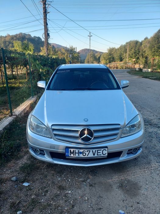Mercedes-Benz 200