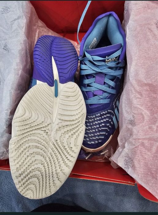 nike, adidas, баскетболни обувки