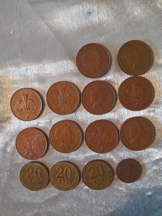 Monede de 100 lei