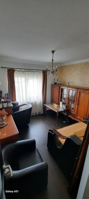 Apartament de închiriat