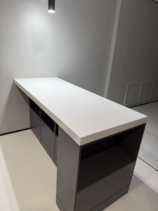 Столечница из искуственного камня