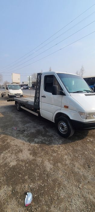 Evakuator  Mercedes bens