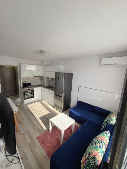 Дава се под наем Двустаен апартамент в Варна, Младост 1 - 50 кв.м за 459 € - Снимка #1