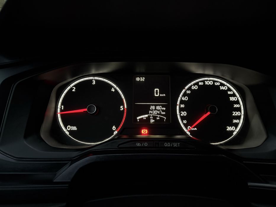 VOLKSWAGEN Polo 2020 — imagine 5