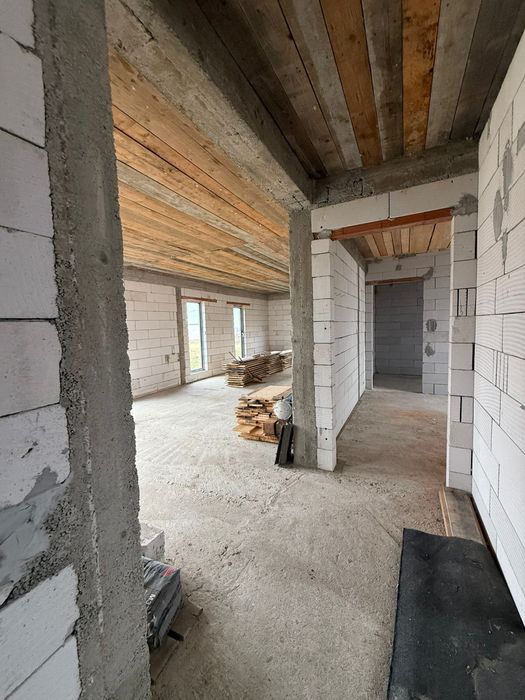 Casa de vanzare in cartierul nou din Alunis, com. Frumuseni