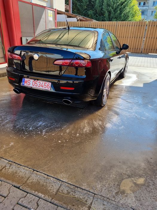 Vând sau schimb alfa Romeo 159 2.2 benzina 190 cp