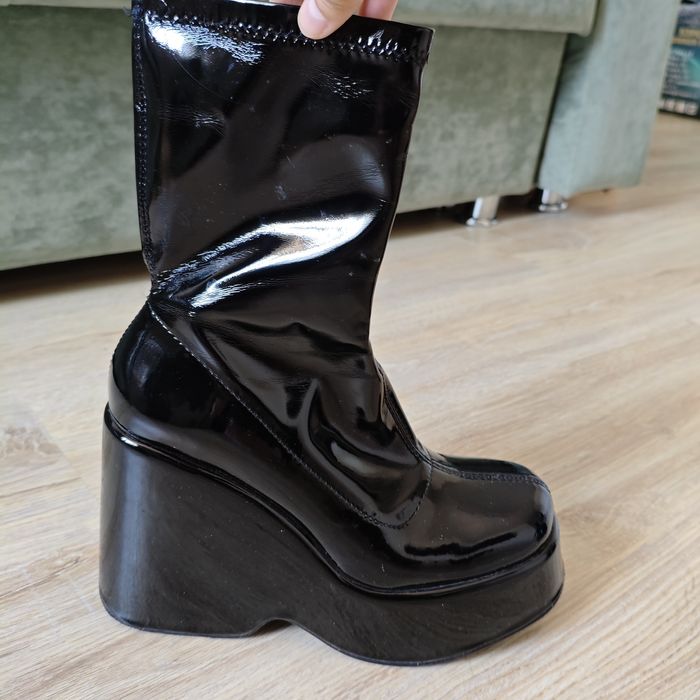 сапожки Bershka продам