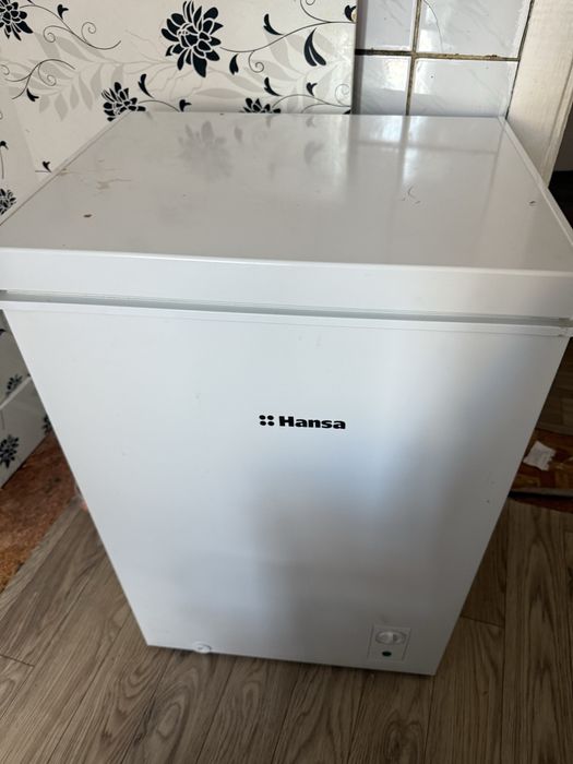 Продам морозильник