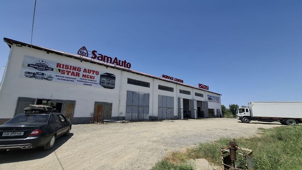 Срочно бино сотилади. Жиззах осиё бозор рупараси.