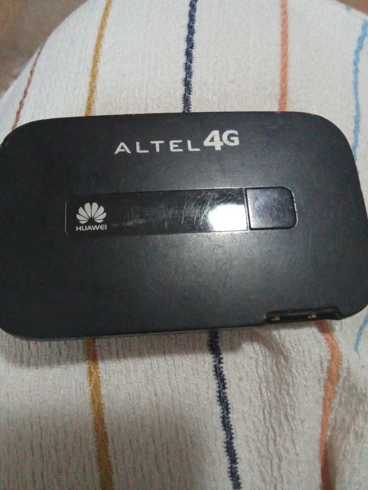 Роутер вайфай.      .