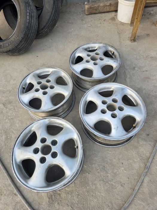 Диски на Camry 10-40