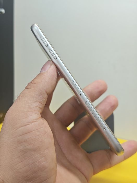 Samsung Galaxy j3 2017