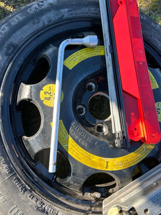 Авариен комплект Мерцедес Патерица