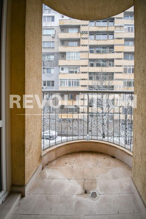 Дава се под наем Тристаен апартамент в София, Иван Вазов - 100 кв.м за 897.6 € - Снимка #13