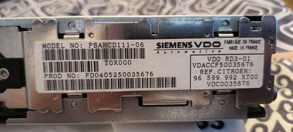 Radio cd auto Citroen Xsara Picasso original Siemens VDO, RD3-01.