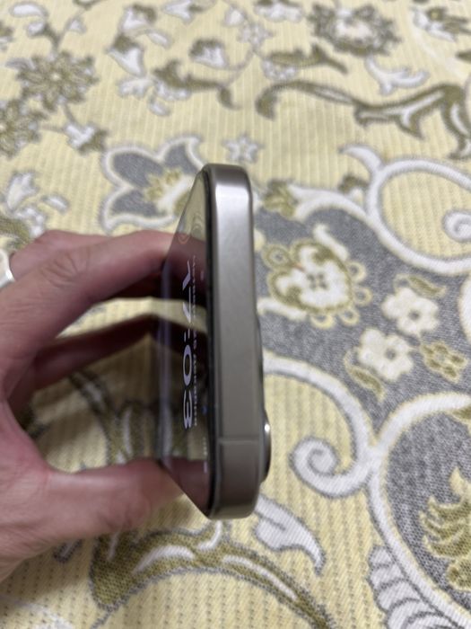 Продам Айфон 15 Pro