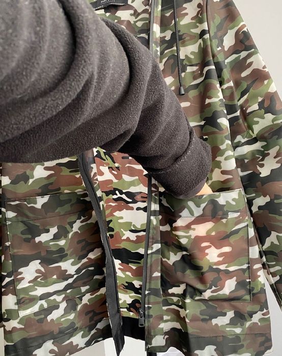 Geacă ZARA- tip pelerină de ploaie