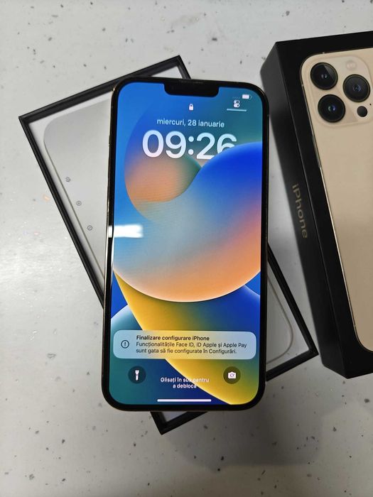 iPhone 13 pro max Gold 256 gb