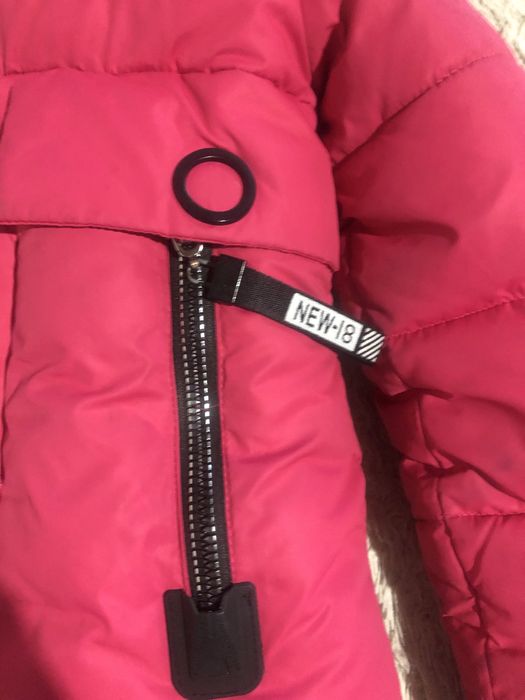 Продам куртку на девочку не дорого