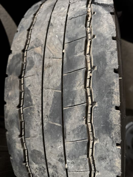 Anvelope 215/75/17,5 Fantanele • OLX.ro