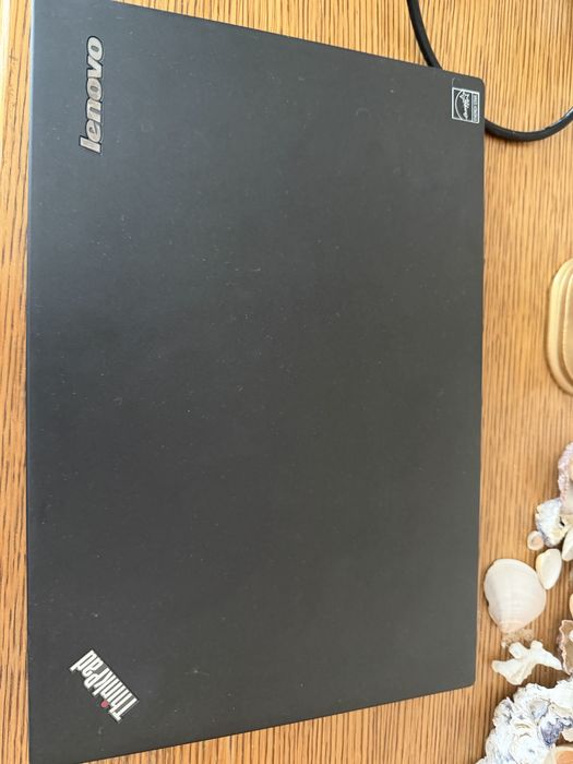 Ноутбук  Lenovo