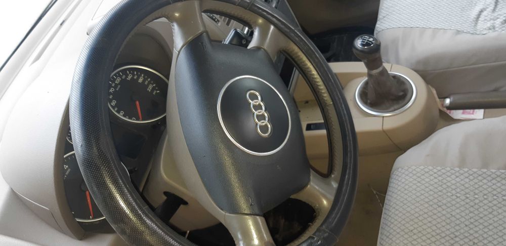 Ауди А 2-останали части