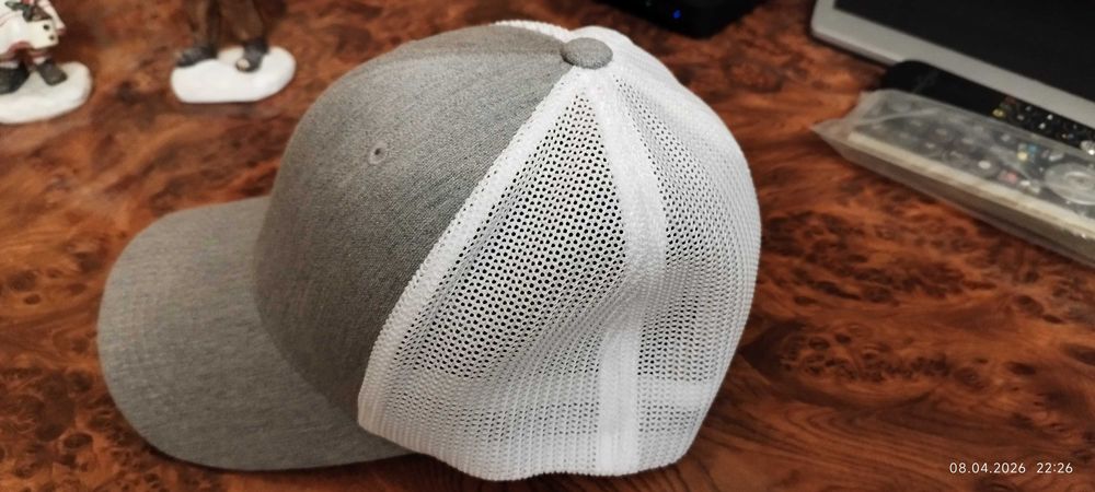 Шапка Flexfit чисто нова