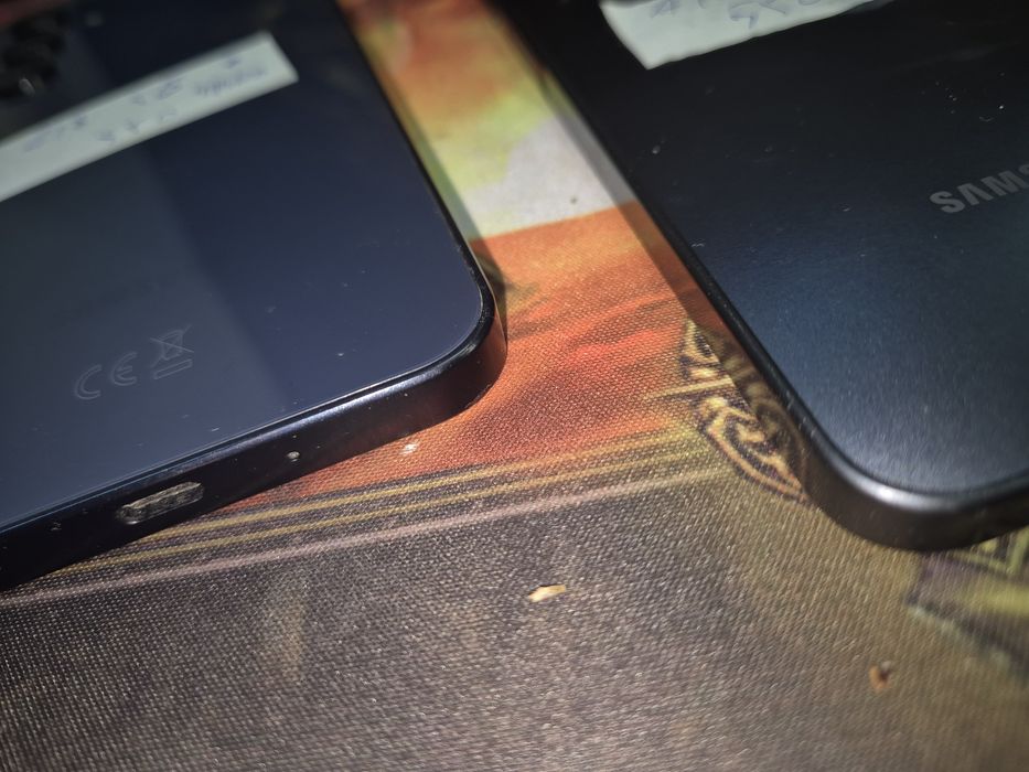 2x Samsung Galaxy A16