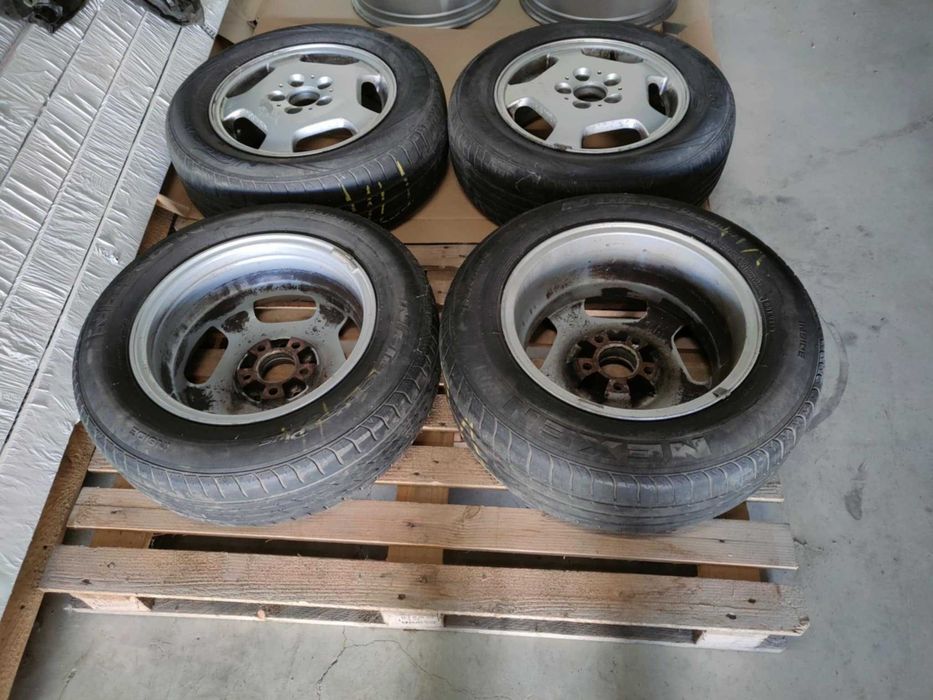 Автомобилни гуми