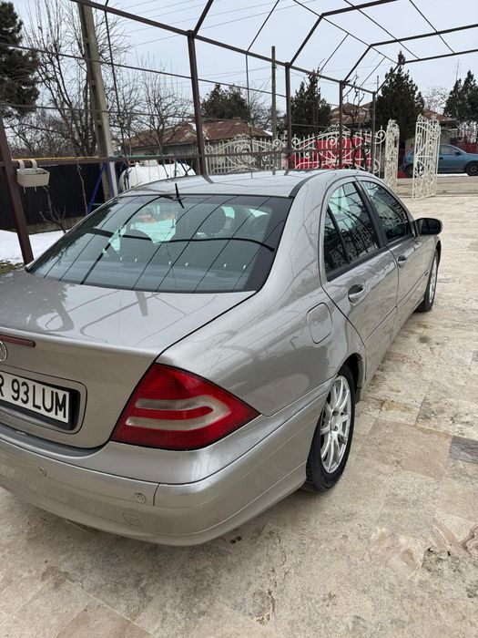 MERCEDES-BENZ C-Class 2007 — imagine 3
