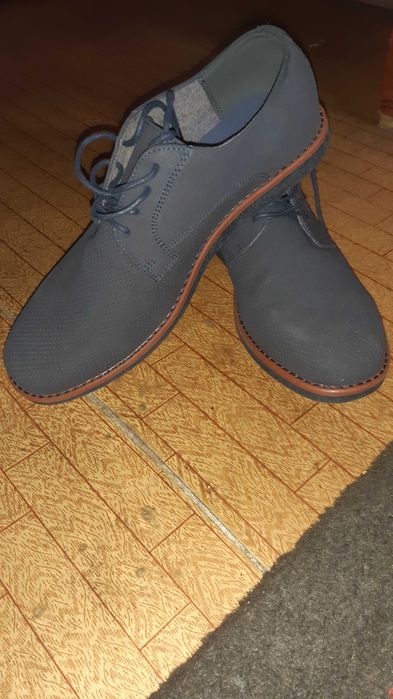 Pantofi noi Lanetti marimea 42