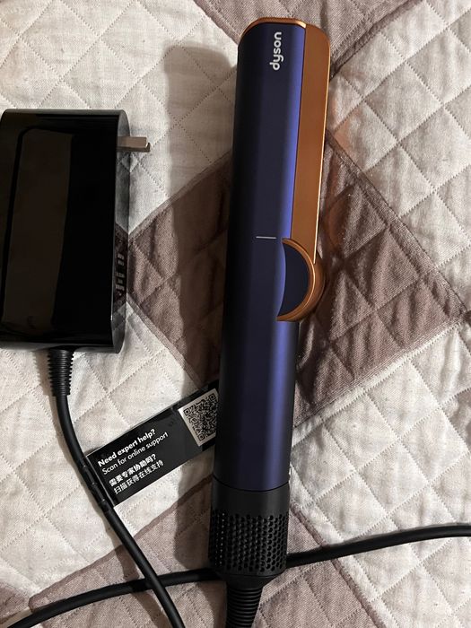 Dyson Airstait утюжок