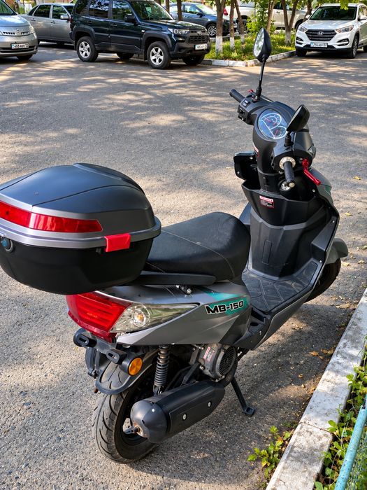 Продам мопед M8-150 Bennali