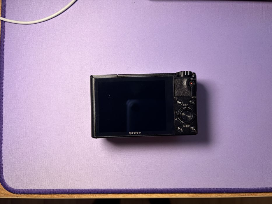 Aparat compact sony rx100