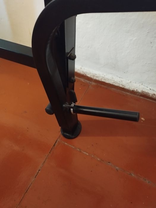 Продам атлетический станок-скамья.