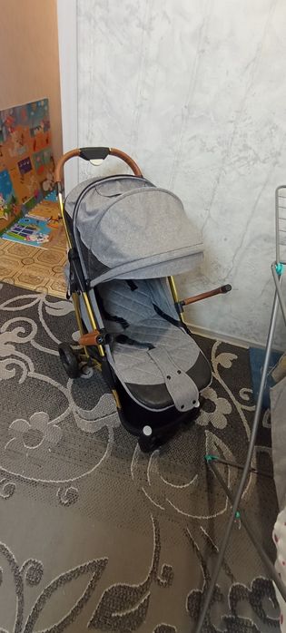 Коляска детская  продам