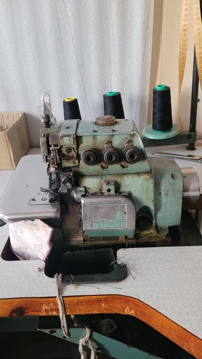 Продам промышленный оверлог