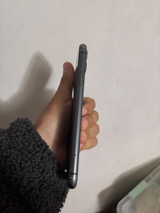 iPhone 11 на запчасти