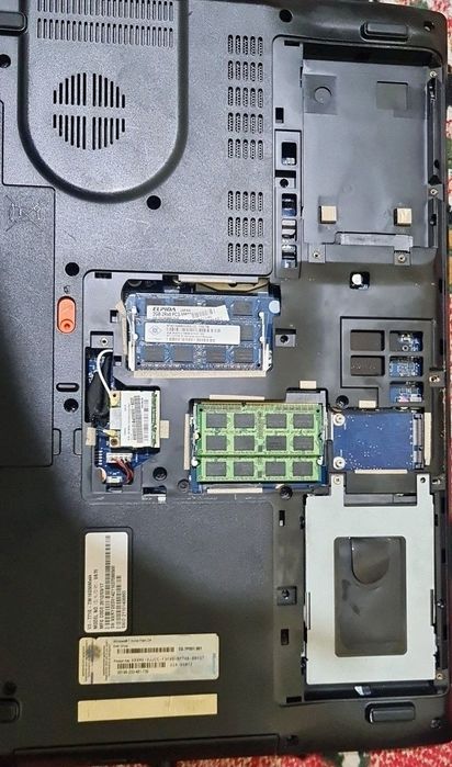 Acer noutbuk sotiladi i7