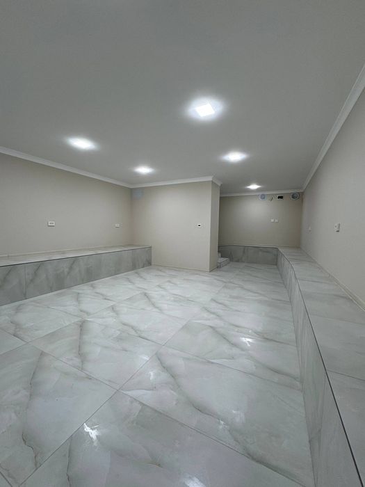 Под офис магазин на Буюк Ипак Йули (Максима Горького)