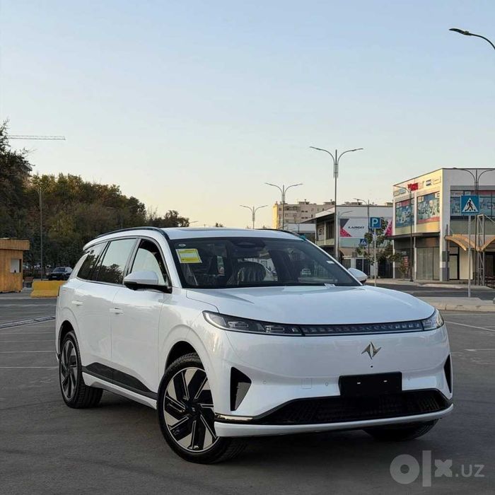 Yangi Dongfeng ep008 rasmiy dilerdan foizsiz muddatli to'lov, naqd