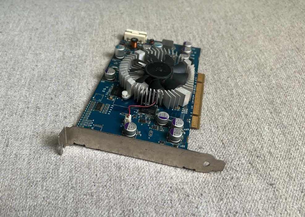 Placă accelerare fizică Ageia PhysX 128MB PCI rară retro gaming