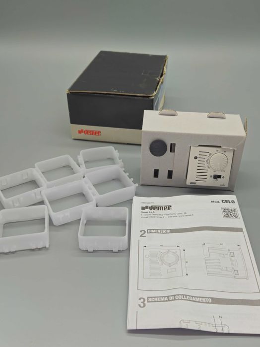 Вграден електронен стаен термостат Vemer CELO VE789400 (БЯЛ)