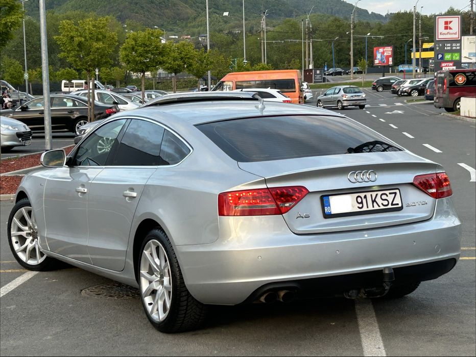 Audi A5 - S-Line - 2011 E5 - 2.0 - 170 HP - Full