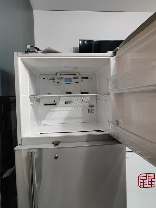 Холодильник Hitachi