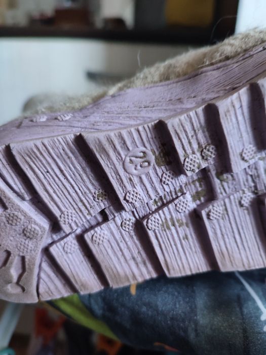 Продам валенки детские для девочек